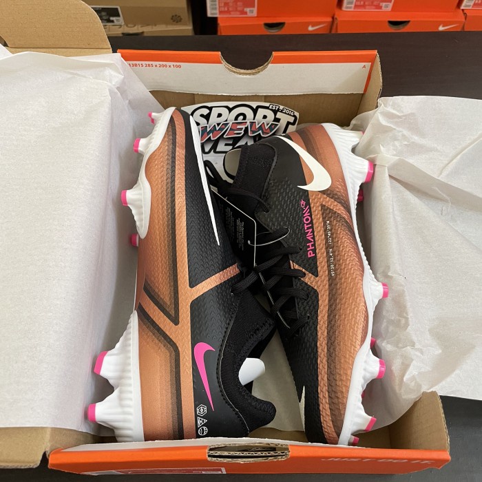 Terlaris Sepatu Bola Nike Phantom Gt2 Df Academy Fg Mettalic Copper Bnib
