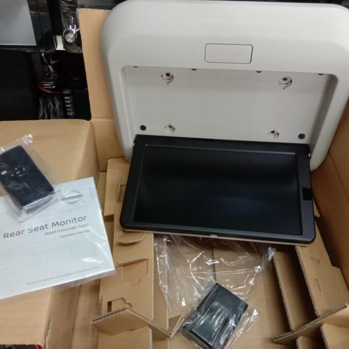 Terlaris Tv Roof Plafon Monitor 9Inch Nissan