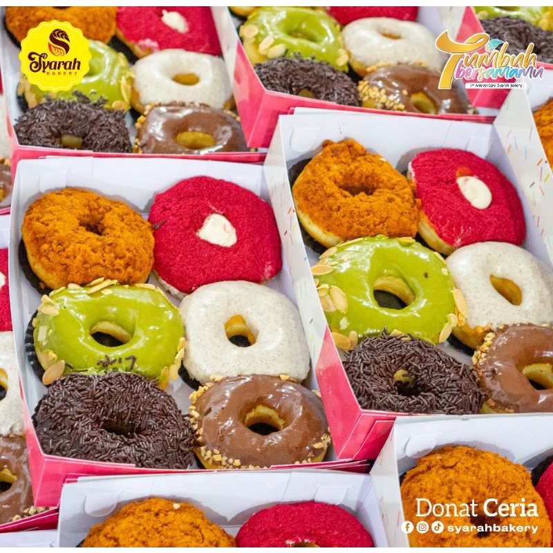

DONAT CERIA SYARAH BAKERY / OLEH OLEH BENGKULU
