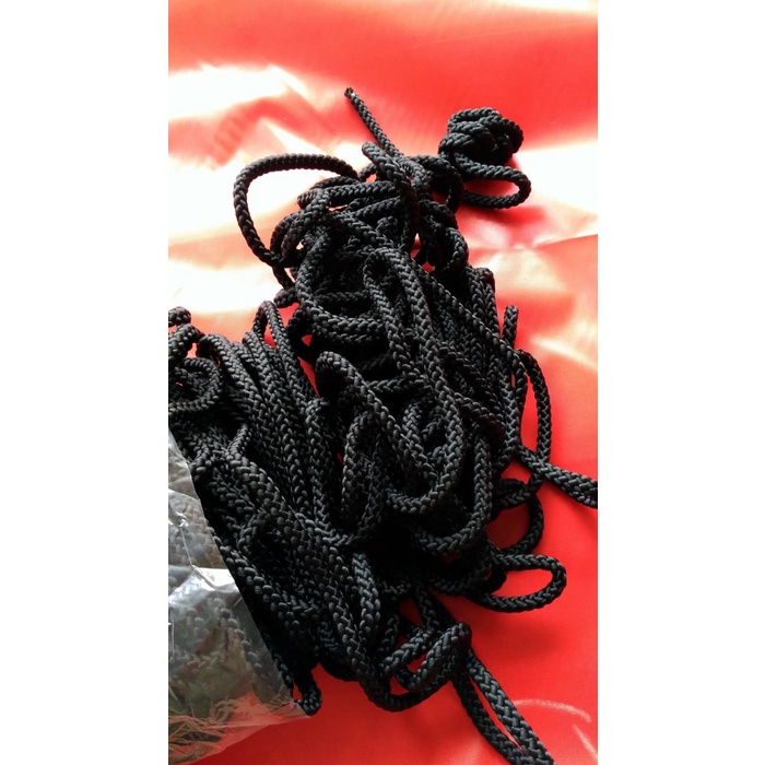 

Tali Kur Kepang Poly 6 mm - Hitam / 800 gram