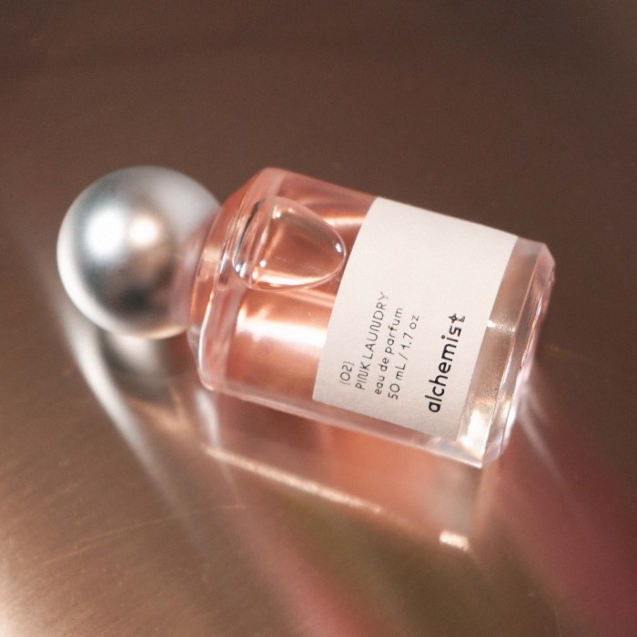 Terlaris Alchemist Eau De Parfum - Pink Laundry