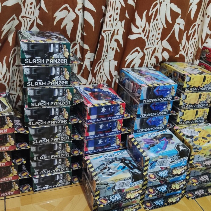 CRUSH GEAR BREAK GO GA BANDAI ORIGINAL CRUSHGEAR