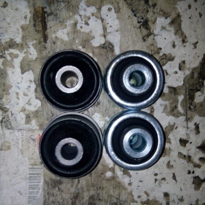 Bushing arm peugeot 206 set