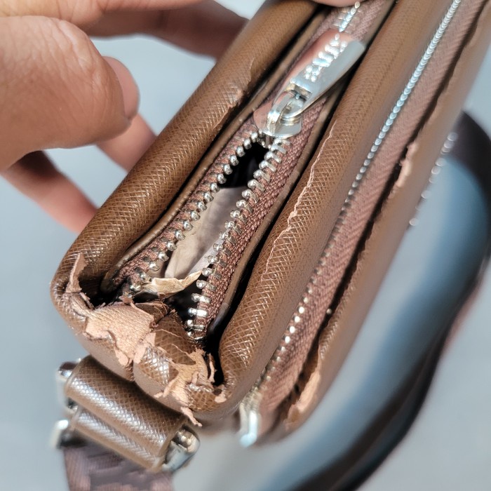 FLASH SALE TAS SELEMPANG KULIT PRIA WANITA BALLY SLING BAG JUAL RUGI 2 TERLARIS