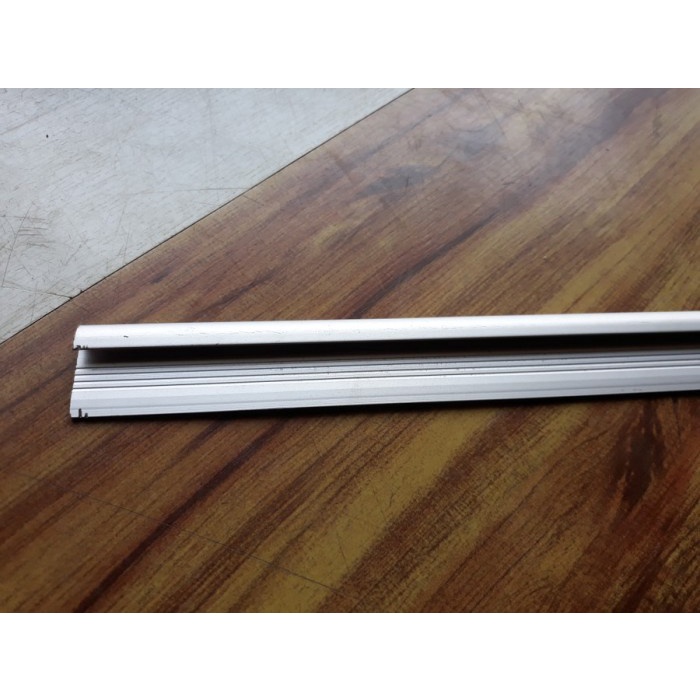 Bestseller Capping List Jepit Alumunium Untuk Vinyl