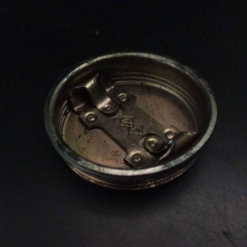 tutup drum besi bekas