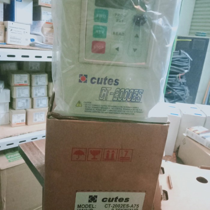 Best Seller Inverter Cutes Ct-2002Es-A75 0.75Kw/1Hp 3P 220V Original Asli