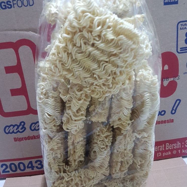 

Real Promotion MIE KERING EKOMIE 1KG isi 15/16 keping