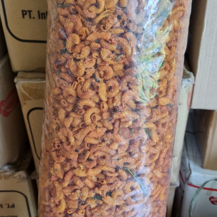 

Kripik Makaroni Bantet Daun Jeruk 1 Bal