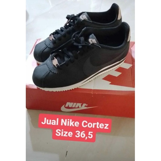 Nike Cortez