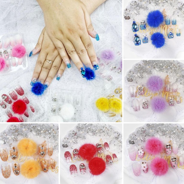 Ida1A9m KUKU WEDDING / KUKU BULU POMPOM WEDDING