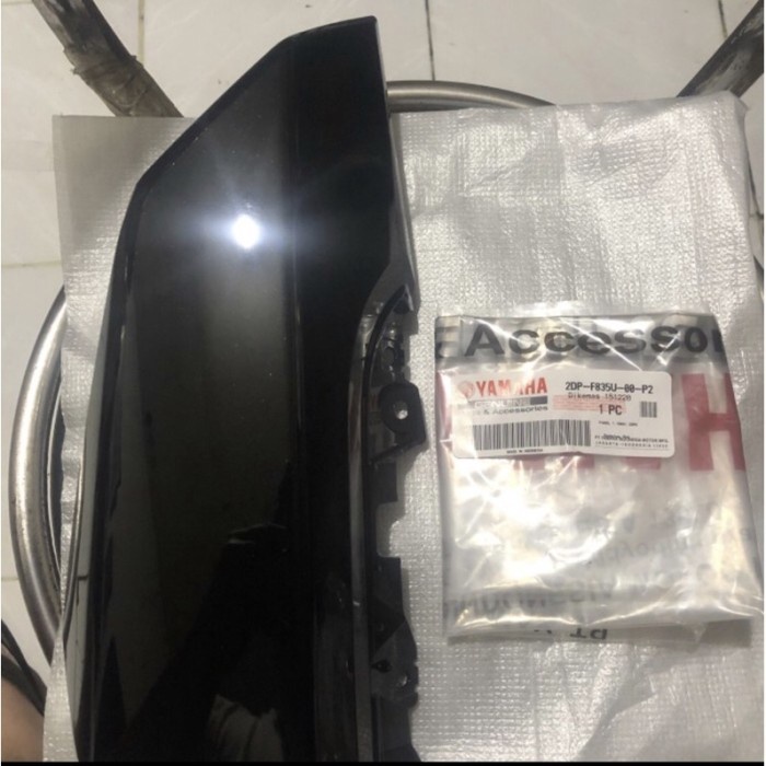 FLASH SALE!!! RST253- COVER PANEL BODY SAYAP DEPAN ATAS LAMPU SEN SEIN NMAX OLD & 20 TERLARIS