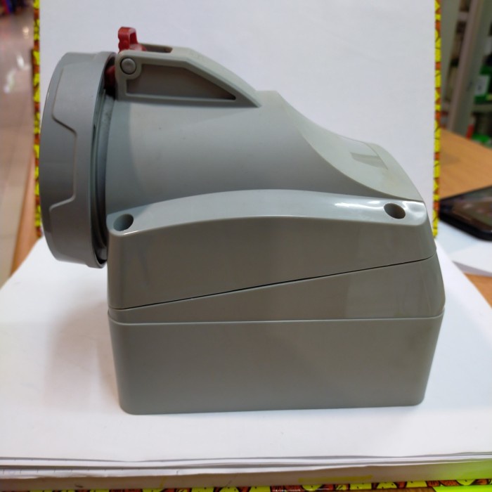 Legrand Surface Mounting 32A 5Pin 555459