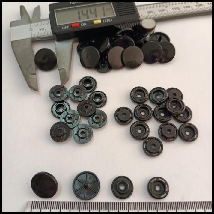 Best Seller Kancing Cetet Plastik 15Mm / Kancing Cetet Plastik 1515 Hitam / 5Gross