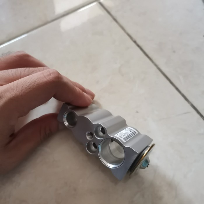 Katub Katup Ekspansi Expansi Expansion Valve Ac Toyota Harrier Lama Nd Kode B10