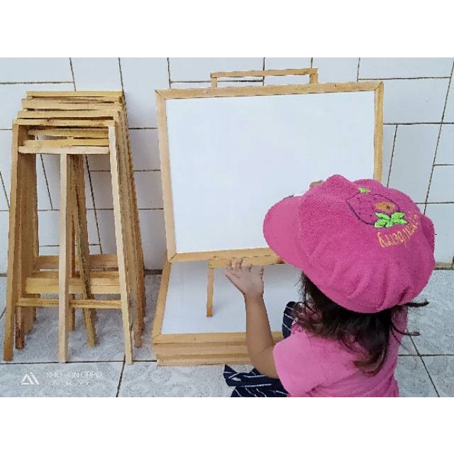 

W2O PAPAN TULIS ANAK FREE SEPIDOL + PENGHAPUS + PENYANDANG YXI