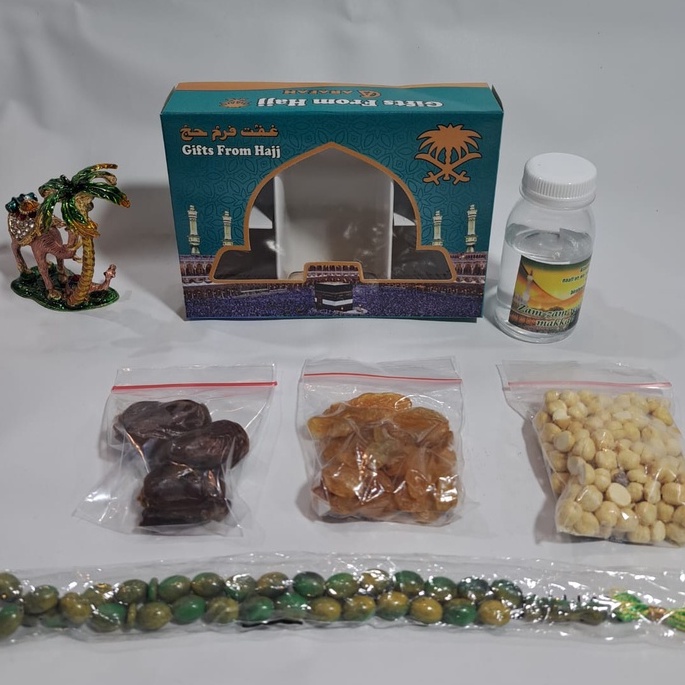 

♠ VII 3474 PAKET 1 oleh oleh haji dan umroh air zamzam ori + kacang arab + tasbih FIBER/KAYU 《packingaman》 ﾇ
