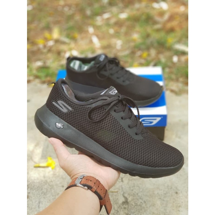 SALE Sepatu Skechers pria / Sepatu skechers Original / skechers go walk joy