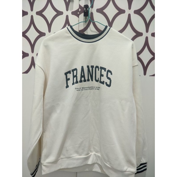 Sweater Crewneck CN Polham original - Carousell