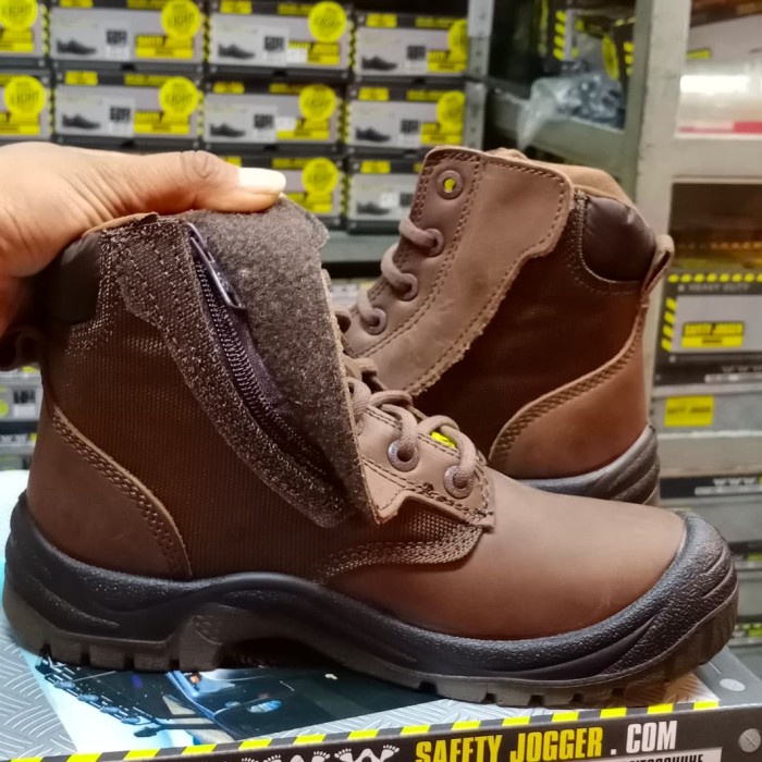 Ready  Sepatu Safety Jogger Rush