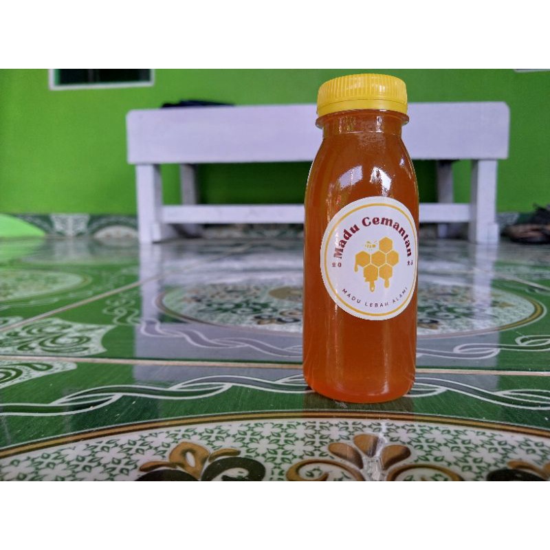 

Madu Hutan Cemantan 100 ml