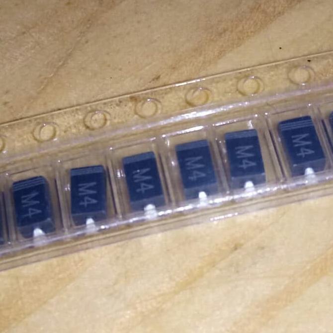 100PCS Dioda 1N4004 IN4004 SMD 1A M4 Rectifier Diode 400V rajaav77 Segera Dapatkan