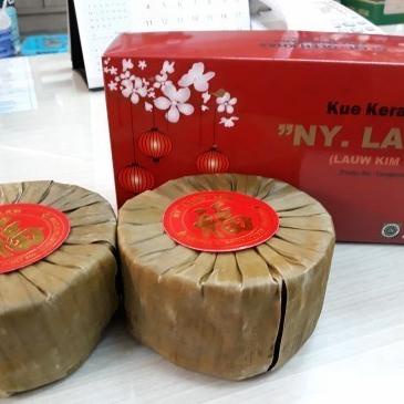 

Kue Keranjang Kue Cina Ny Lauw Daun Khas Tangerang - Halal