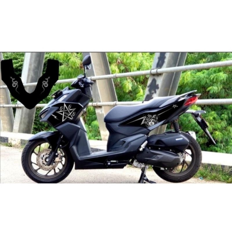 striping sticker Vario 160 transparan custom motif medusa 666