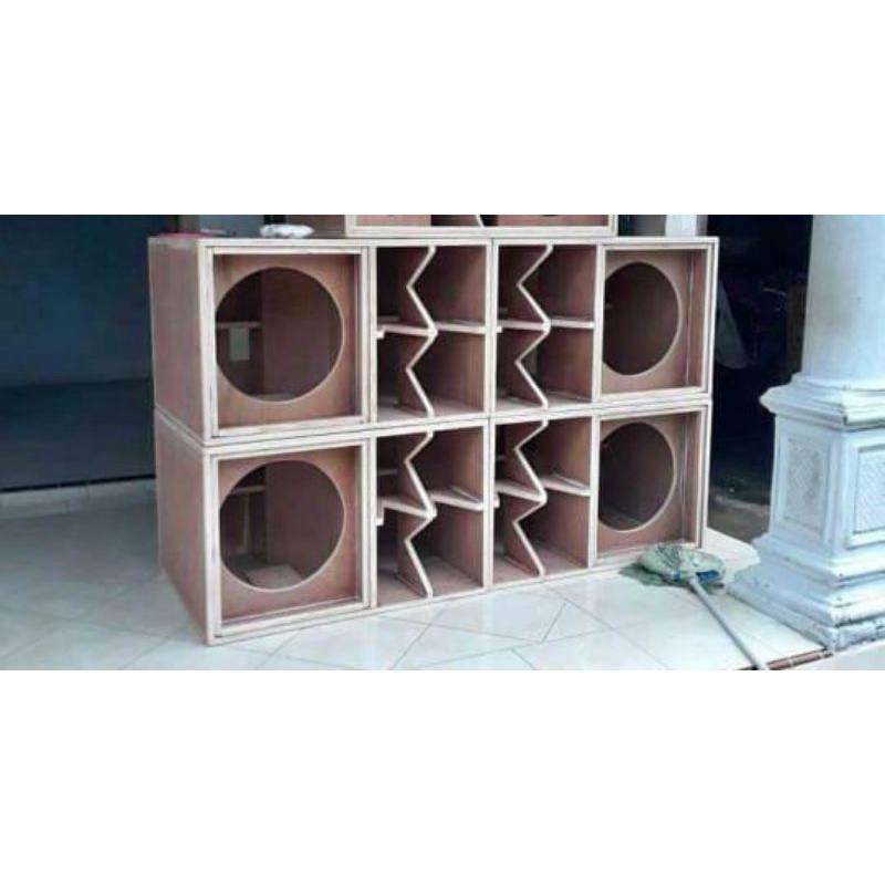 Box speaker best sale cbs 18