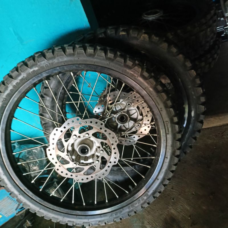 welset/pelek crf150L