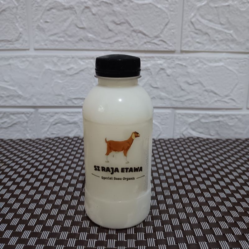 

Susu Kambing Etawa Segar dan Murni 200 ml | Si Raja Etawa Bogor