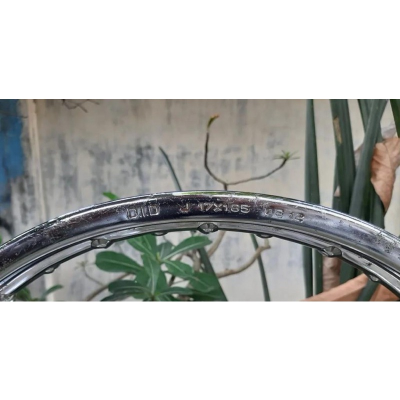 Velg did chrome ring 17 ukuran 160 original bekas copotan velg did besi chrome ring 17