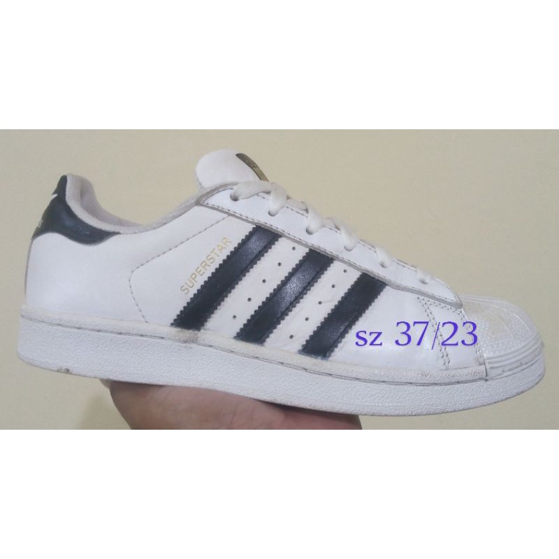 adidas super