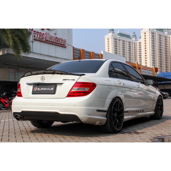 Ducktail Renntech Carbon Mercedes-Benz W204