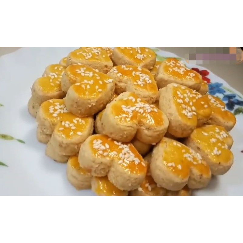 

kue kacang wijen