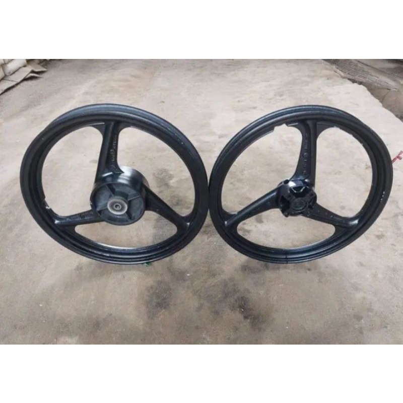 Velg Depan Belakang Yamaha Fizr Original Copotan