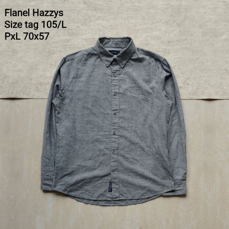 Kemeja Flanel Hazzys (Size L Grey)