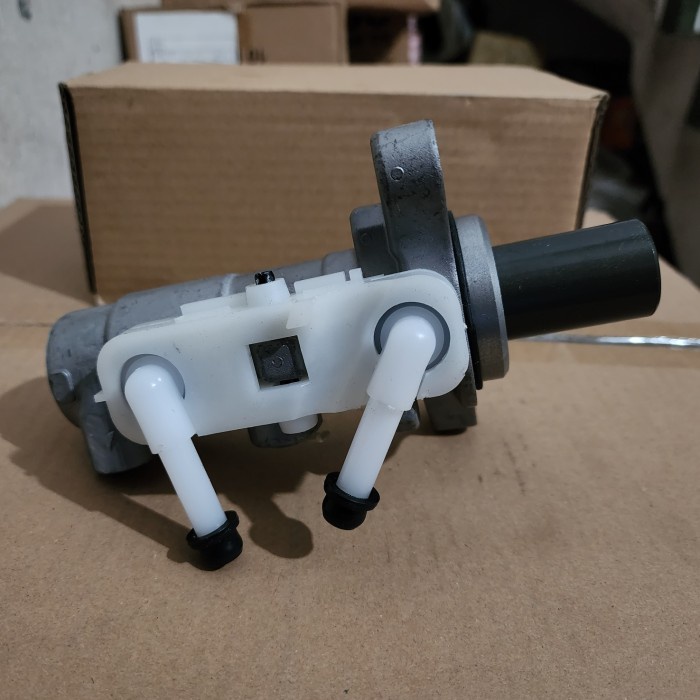 Master Rem Atas Isuzu Elf Nmr 71 Nmr71 Kode 046