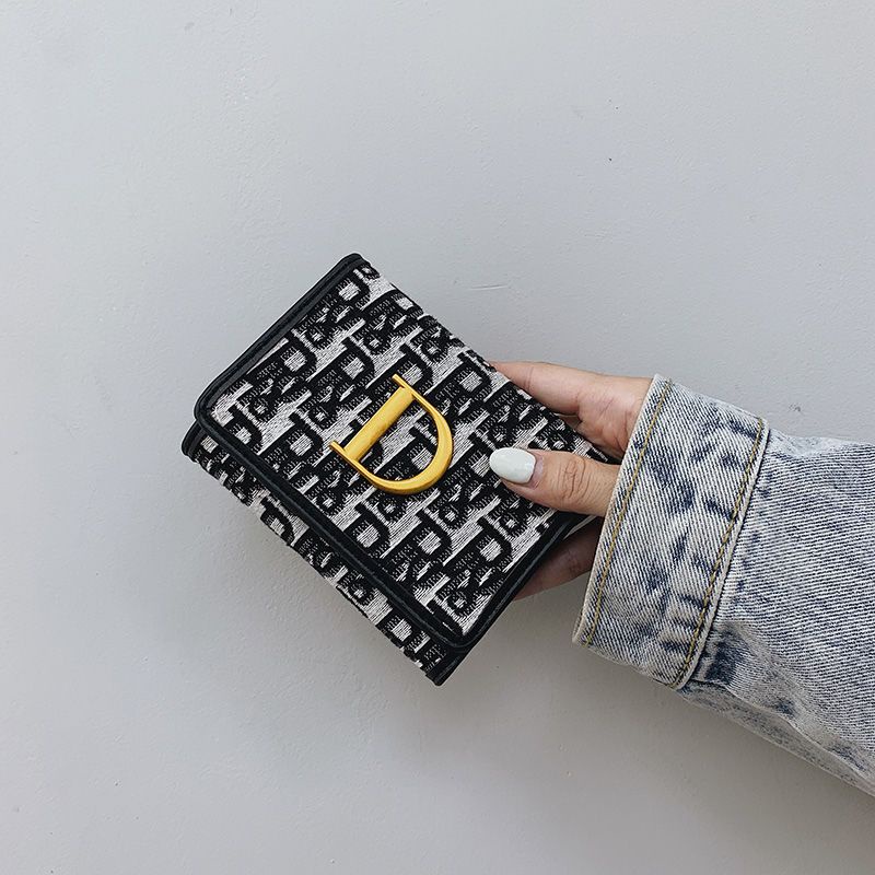 Sera Dompet Kecil Wanita 2023 Baru Ins Desain Ceruk Fashion Kecil Ultra Tipis Dompet Koin Wanita Dompet Panjang