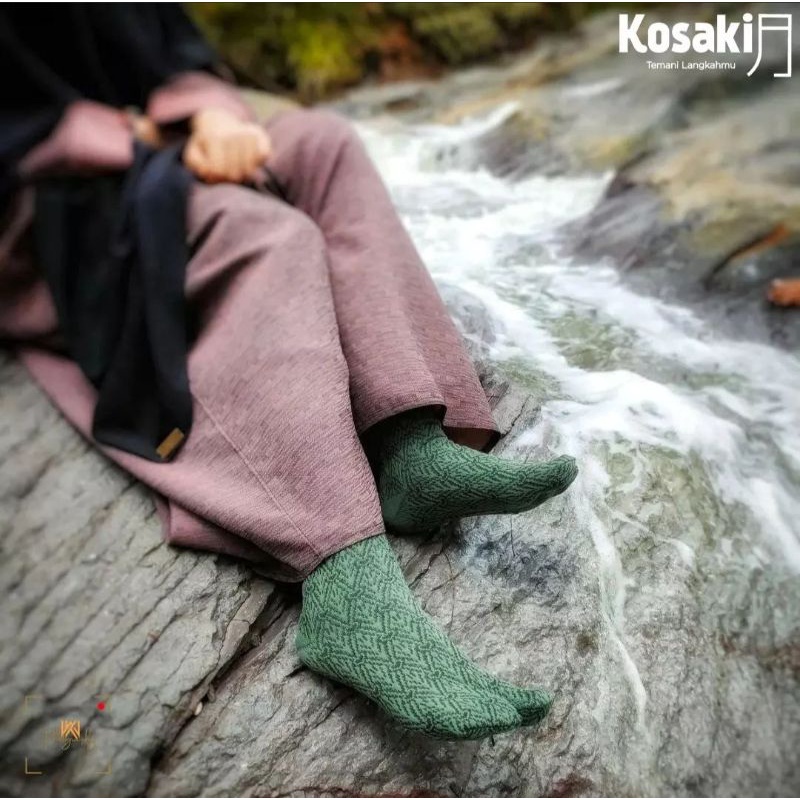 Kosaki Etniko / Kaos Kaki Double Tumit / Kosaki / Grosir Kosaki / Kaos Kaki Anti Terawang / Kaos Kak