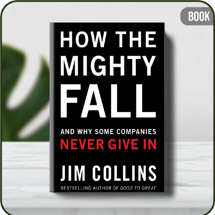 

Buku - How The Mighty Fall Paperback