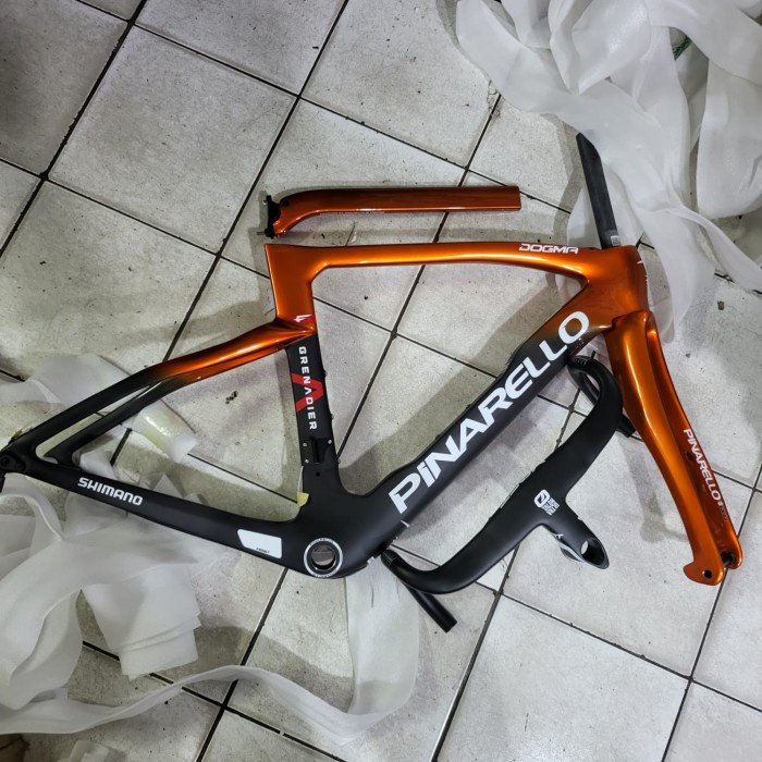Frameset Road Bike - Sepeda Balap Pinarello Dogma F12