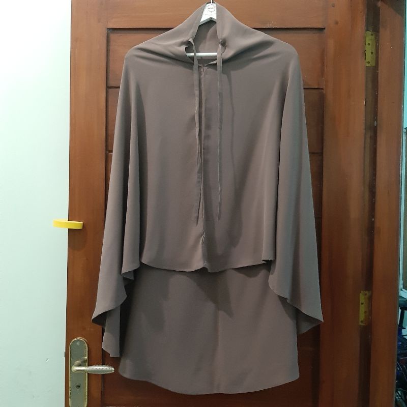 DITSY preloved veil marzan quail short