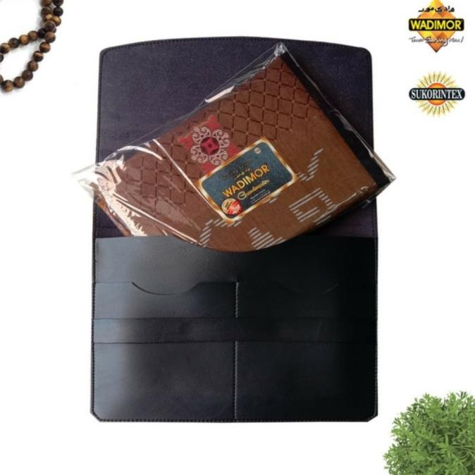 Sarung Wadimor Grandmaster