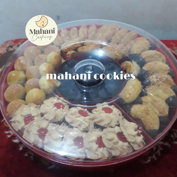 

kue kombinasi 5 sekat berat toples 1kg Nastar Wisman mahani cookies