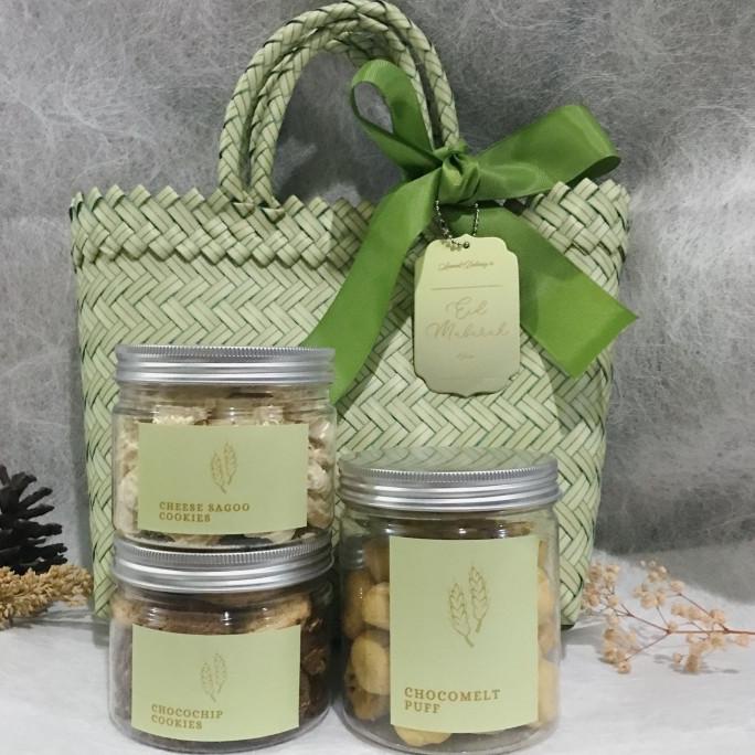 

Paket lebaran | parcel lebaran | kue lebaran | hampers pebaran