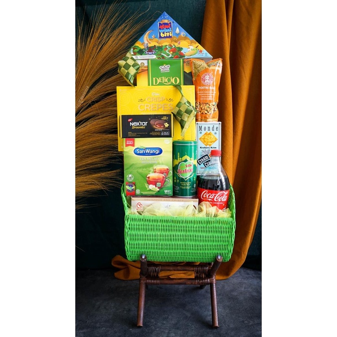 

Parsel Hampers Lebaran Idul Fitri Makanan Kering Tipe 10