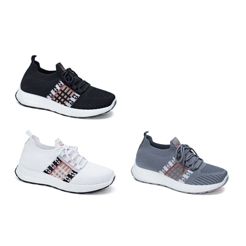 SP : sepatu cewek jogging SGD 2352