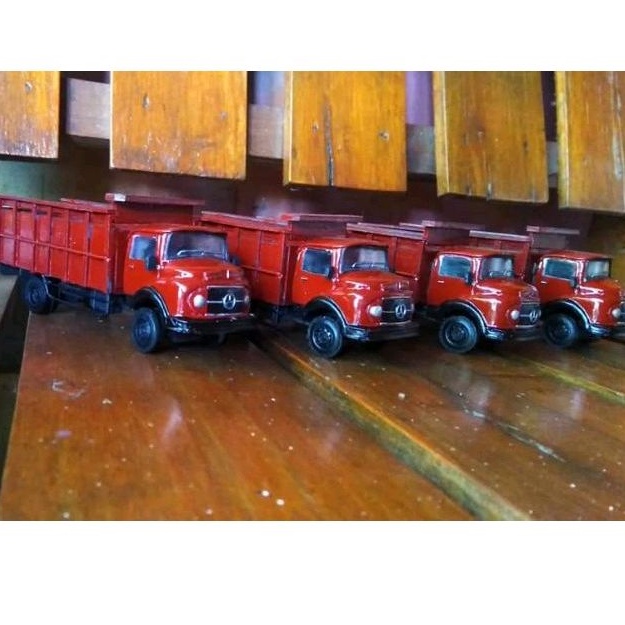 Miniatur truk Mercy Bagong Nonong