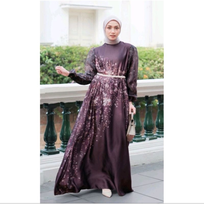 LALUNA DRESS VANILLA HIJAB size M